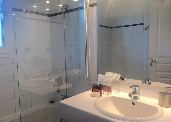 Lm * Сен-Тропе